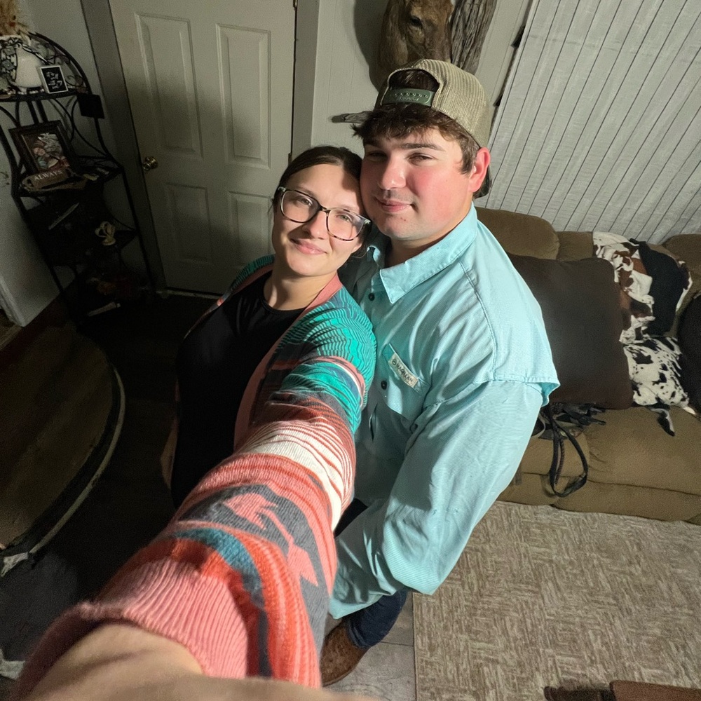 Meet your Posher, Kaleigh - Picture 8 of 11